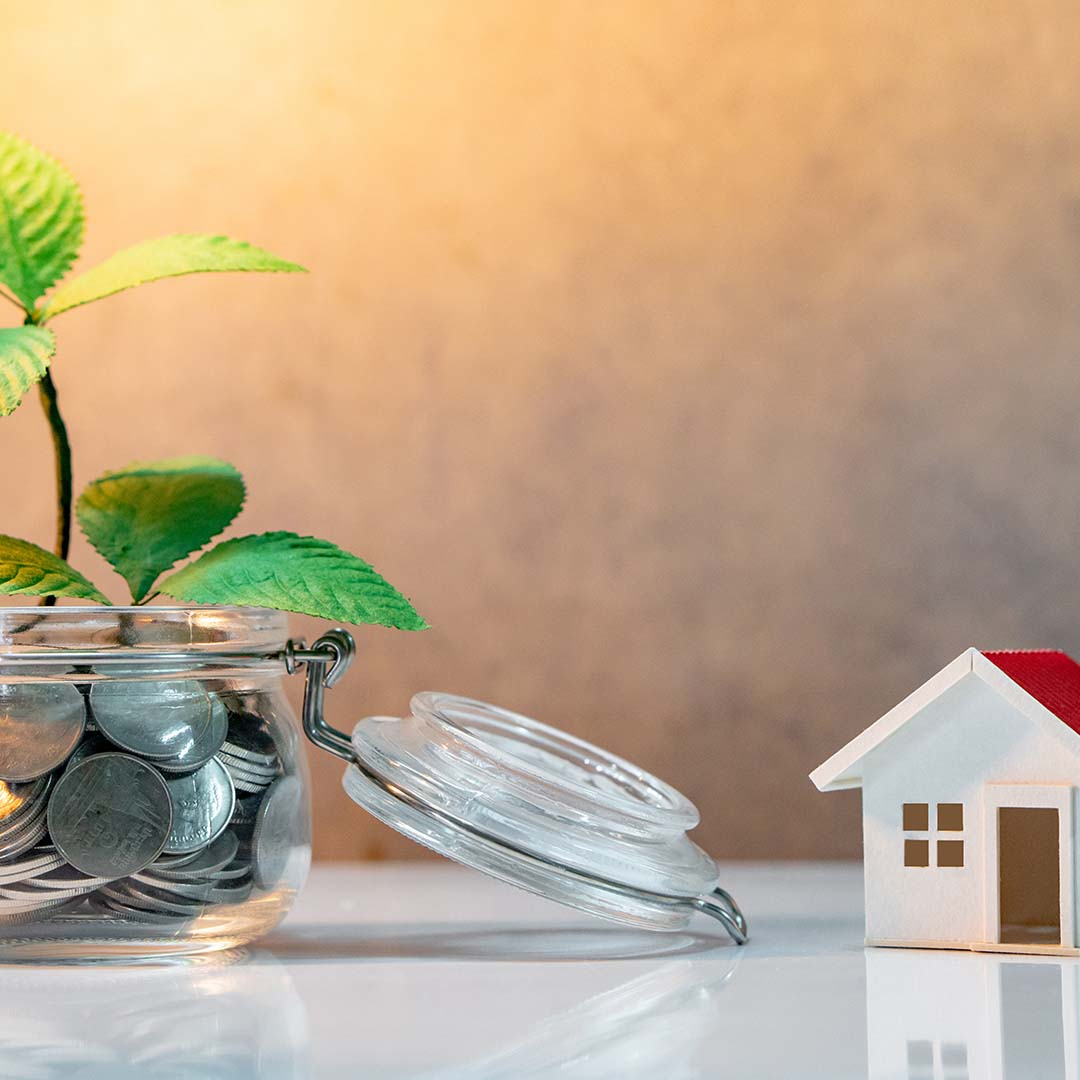 image denoting return on investment with real estate