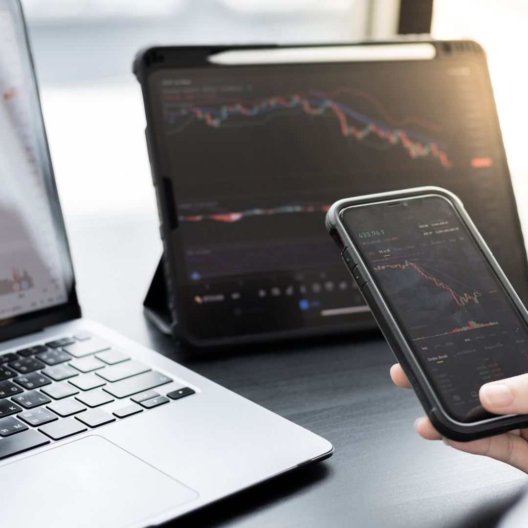 using phone to track stock market