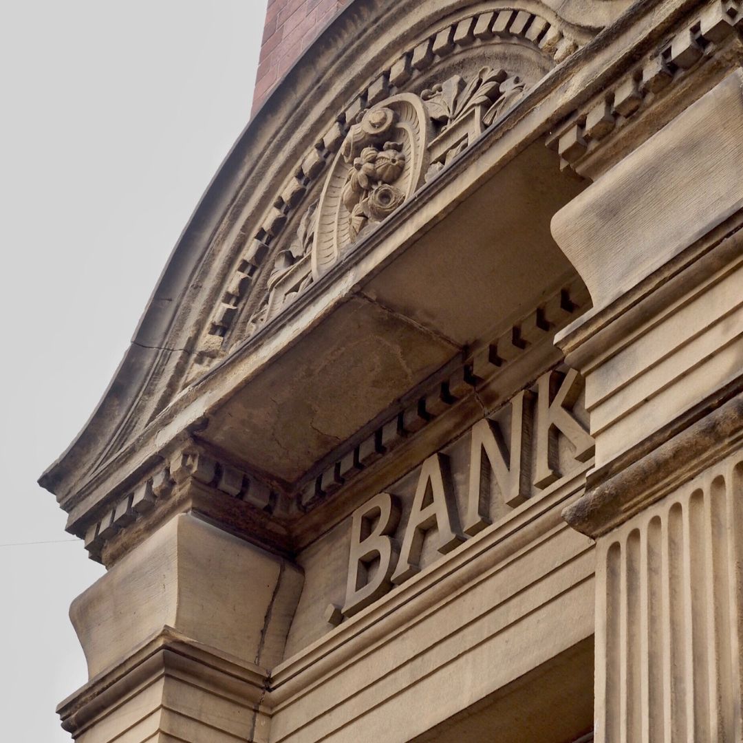 a building that says bank on it